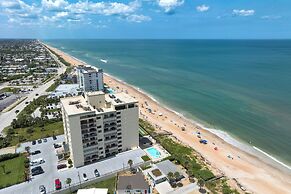 Oceanfront Penthouse #11b