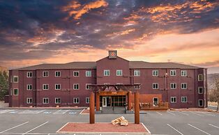 Wolfe's Moab, Adult Only Hotel