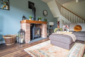 Bradley Manor