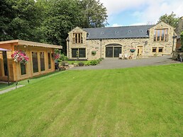 Bradley Manor