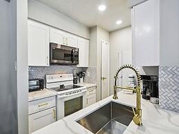 Palms at Cove View 806 - Bougie Beach Bungalow