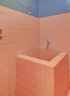 SPOT ON 92028 Hotel Surya Near Pelabuhan Gilimanuk