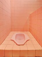 SPOT ON 92028 Hotel Surya Near Pelabuhan Gilimanuk