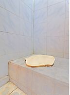 SPOT ON 92404 Pondok Ai