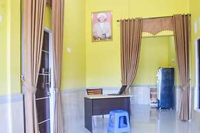 SPOT ON 91463 Obby Guest House