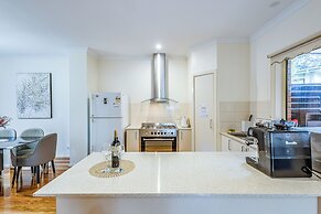 New Melbourne Staycation 3BRM