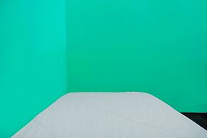 SPOT ON 92186 Penginapan LorraNearPasar Oleh Oleh