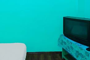 SPOT ON 92186 Penginapan LorraNearPasar Oleh Oleh