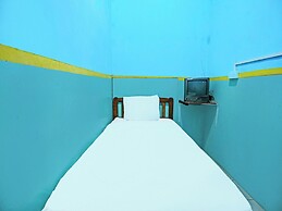 OYO 92327 Homestay Semarang Baru SyariahNearNagoya Hill Shopping Mall