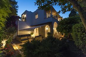 Villa La Conchiglia by Elite Villas