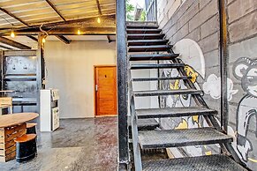 OYO 92256 Sentosa Residence