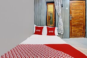 OYO 92256 Sentosa Residence