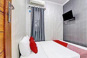 OYO 92256 Sentosa Residence