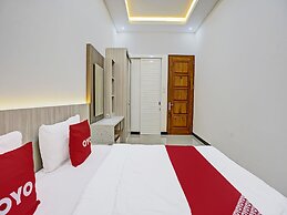 OYO Ipeda Family Residence 2