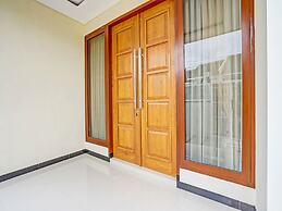 OYO Ipeda Family Residence 2