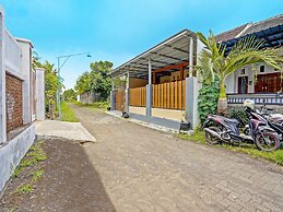 OYO Ipeda Family Residence 2