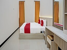 OYO Ipeda Family Residence 2