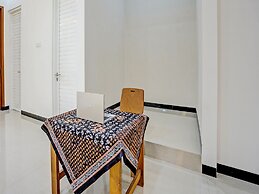 OYO Ipeda Family Residence 2