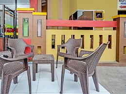 SPOT ON 92452 Griya Sandi Residence Family NearPantai Boom