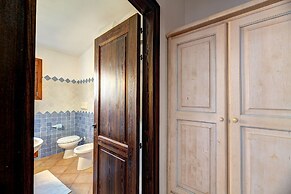 The Fantastic Residenza Badus 1 Bedroom Sleeps 4 Child Num0813