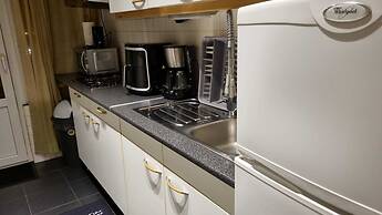Superb Flat 3 Bedrooms Private Parking