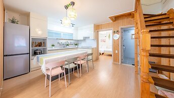 Taean Withdog Aegyeonspa Poolvilla