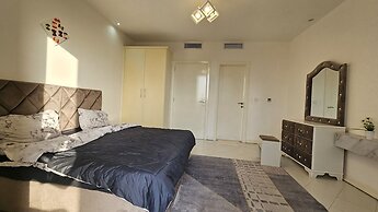 Dubai's Hidden Gem, Villa With Private Pool