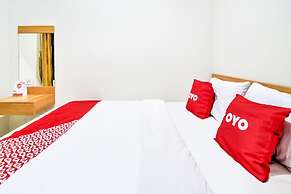 OYO 3346 Rukos Colombus G5