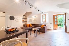 Tremezzina Charming Apartment by Wonderful Italy