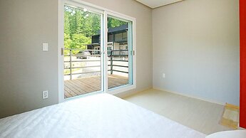 Hongcheon Stone Brown Pension