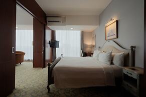 The Capital Hotel Surabaya