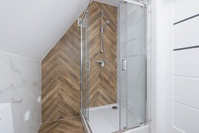 Salwatoriańska Apartment by Renters