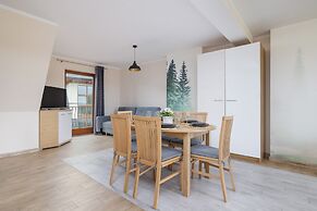 Salwatoriańska Apartment by Renters