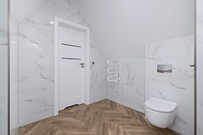 Salwatoriańska Apartment by Renters