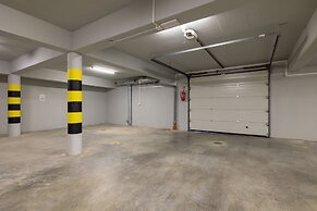 Salwatoriańska Apartment by Renters