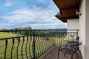 Salwatoriańska Apartment by Renters