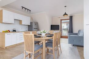 Salwatoriańska Apartment by Renters