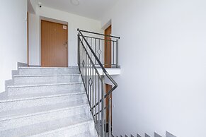 Salwatoriańska Apartment by Renters