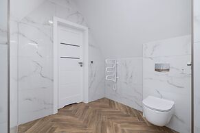 Salwatoriańska Apartment by Renters