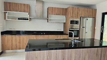 Blu Village Pool Villa