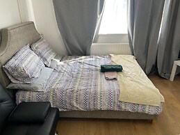 Great 5-bed Wembley Home 25min From Central London