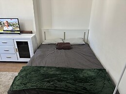 Great 5-bed Wembley Home 25min From Central London