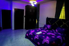 RichVilla Apartments & Hotels