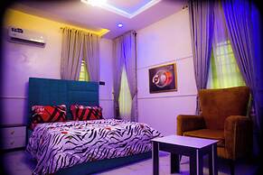 RichVilla Apartments & Hotels