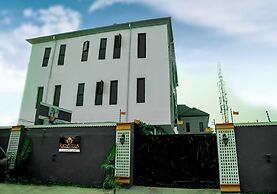 RichVilla Apartments & Hotels