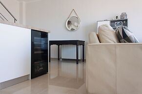 Villa Cook with pool and sea views