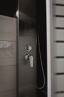 Villa Cook with pool and sea views