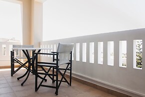 Villa Cook with pool and sea views