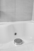 Villa Cook with pool and sea views