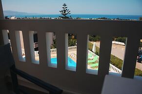 Villa Cook with pool and sea views